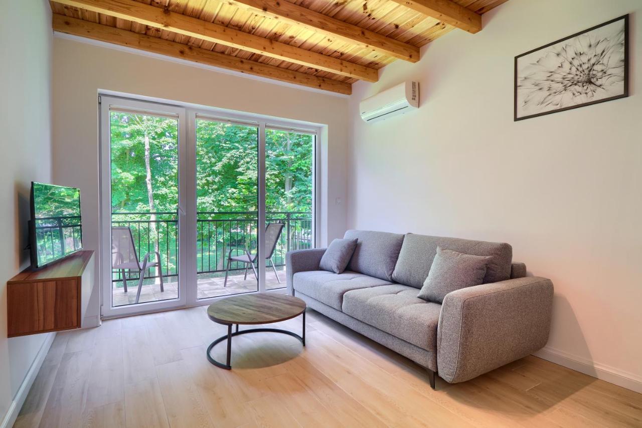 Apartamenty 7 Debow Pleśna المظهر الخارجي الصورة