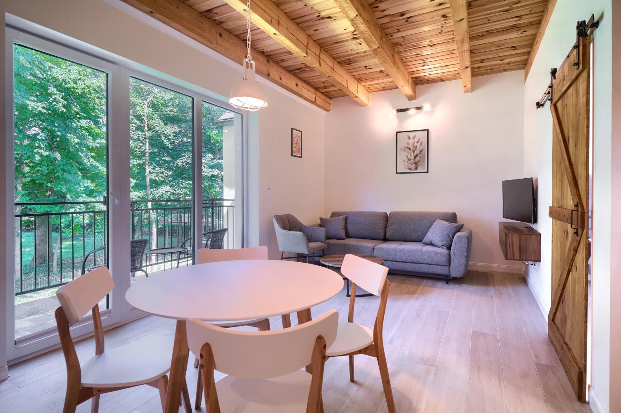 Apartamenty 7 Debow Pleśna المظهر الخارجي الصورة